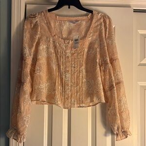 Elegant Floral Lace Blouse - Soft Peach